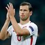 PSG complete signing of Poland midfielder Grzegorz Krychowiak