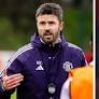 Noussair Mazraoui on Carrick and Evans: 'You really see that they know the club, really feel the value of the club'