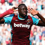Cheikhou Kouyate joins Crystal Palace from West Ham United