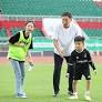 Kim Sangsik and Lee Woonjae are special coaches! 'HD Football Day x K League' held successfully in Ho Chi Minh City, Vietnam