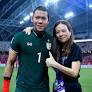 'Flying Kawin' hangs up his glove after 17 years in service