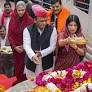 Akhilesh Yadav, SP leaders worship Nepal Shaligram stone, plan to have it carved into 'Shivling' for Etawah temple