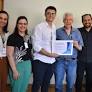 Arlindo Chinaglia reitera apoio a Luís Gustavo e recebe certificado “Amigo da Santa Casa”