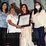 Entrega Layda Sansores reconocimiento «Elsa María San Román de Sansores»