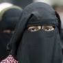 Mansveld: excuses aan vrouw met niqaab in bus correct