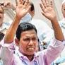 Trinamul nets Left tea union leader