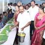 Minister launches free meal scheme for conservancy workers in Salem Corporation