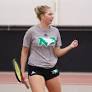 Andrea Jansson becomes second UND women's tennis player to hit 100 wins
