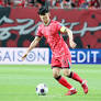 There was even a possibility of Hwang In-beom's 'season out', local reports said, "He is on crutches."