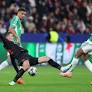 Robert Andrich reacts in confusion: “He has to get sent off!”