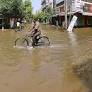 Heavy rains lash Madurai; residents stranded at houses in knee-deep water