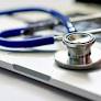 A Florida man died after getting knee pain checked. A state complaint blames the doctor
