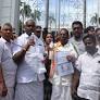 Former CM Narayanasamy leads dharna before Raj Nivas over water contamination in Puducherry