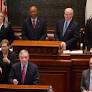 Durbin warns of deep divisions in farewell address to Illinois lawmakers