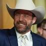 Who will Gov. Kevin Stitt appoint to replace Sen. Markwayne Mullin?