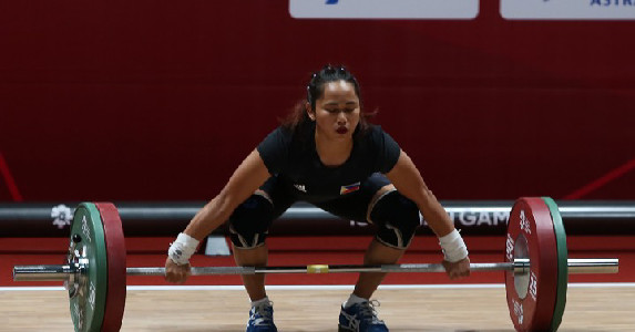 Hidilyn Diaz banners PH weightlifting team to Thailand SEA Games ...