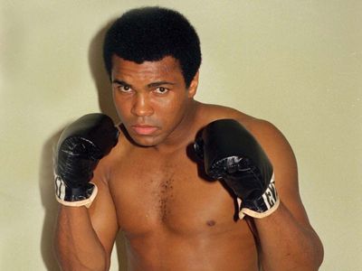 Muhammad Ali | Record, Quotes, Rumble in the Jungle, Real Name ...