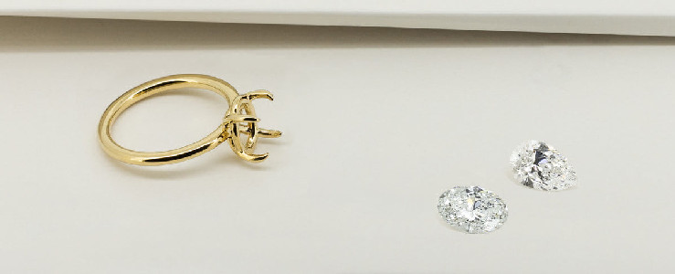 Amara - Trellis Set Oval Trilogy
