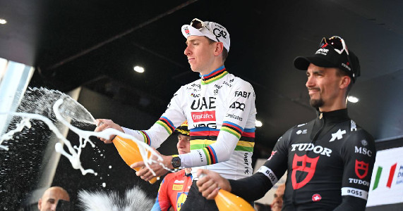"When we saw that we couldn't close the gap..." - Julian Alaphilippe ...