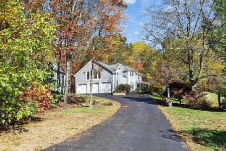 13 Johns Dr, Hooksett, NH 03106 [Updated 11/10]
