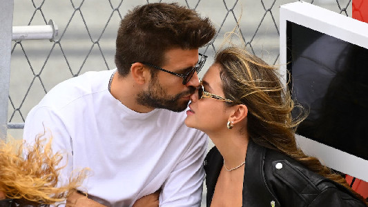 Gerard Piqué and Clara Chía spotted in love in public three months ...