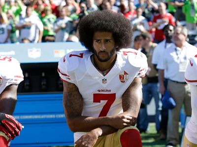 Colin Kaepernick | Biography, Taking the Knee, Activism, Stats ...