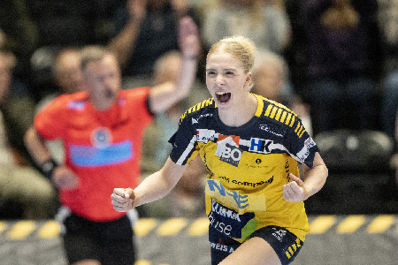 Julie Scaglione - Dansk håndboldspiller - Karriere - Lex