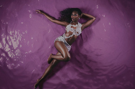 Ayra Starr Premieres New Song “Who's Dat Girl” featuring Rema on ...